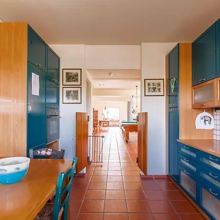 Villa Serenity With Pool, Kalesa Heraklion *